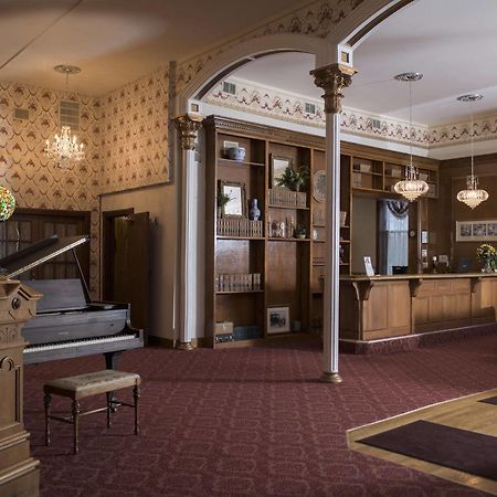 Maquoketa Decker Hotel & Bar מראה חיצוני תמונה